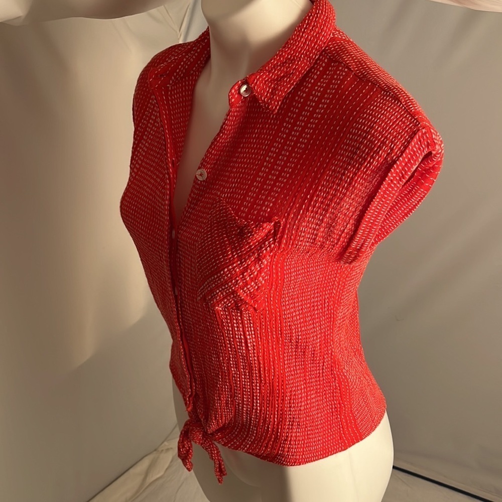 Harper Heritage red orange short sleeve button down with tie bottom - Picture 3 of 9